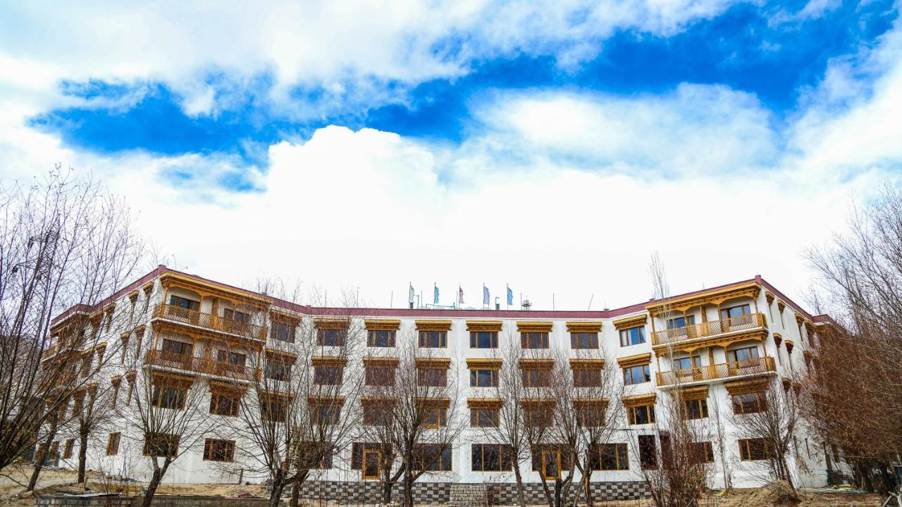 Hotel Deskitsal Leh Exterior photo